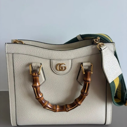 Gucci: Medium Diana Shopping Bag