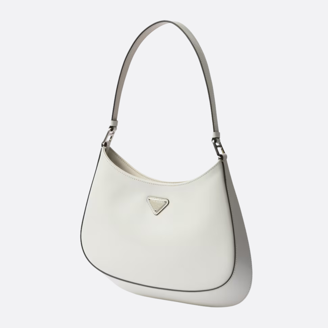Prada Cleo Schultertasche aus gebürstetem Leder – Exklusiv