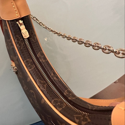 Louis Vuitton Handtasche – Klein