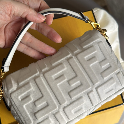 Fendi Shoulder Bag – Exclusive