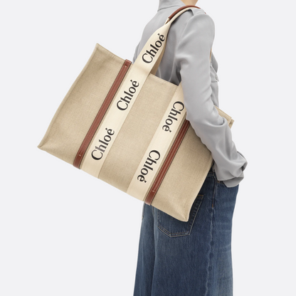 Chloé Woody Tote Bag In Linen