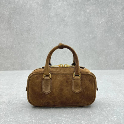 Miu Miu Arcadie Matelassé Tote – Exklusiv