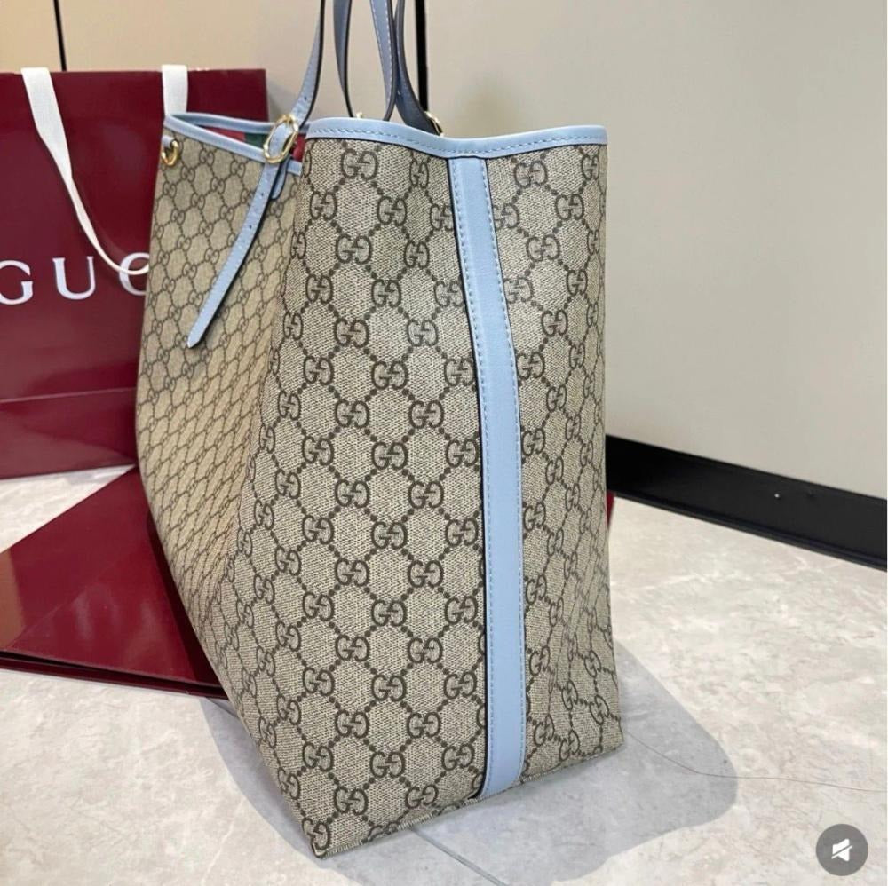 Großer GG-Emblem-Shopper von Gucci – Exklusiv